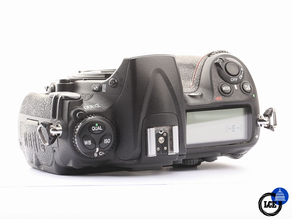 Nikon D300 Body [4*] | 10114363