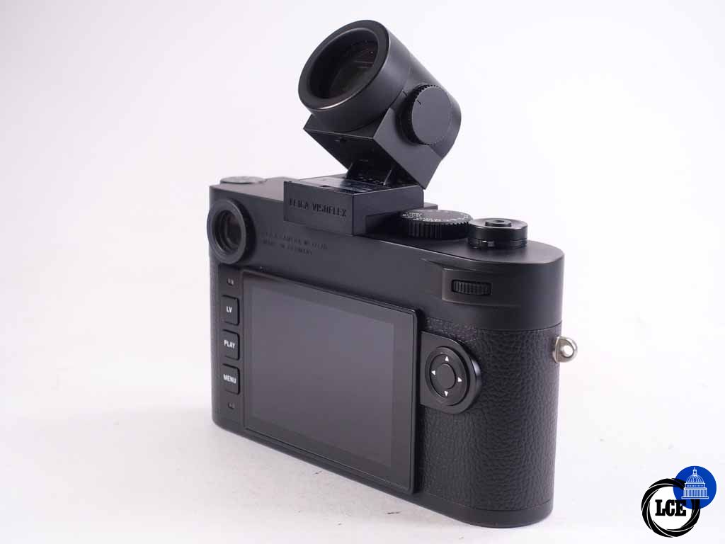 Leica M10 Monochrom with Visoflex Typ 020