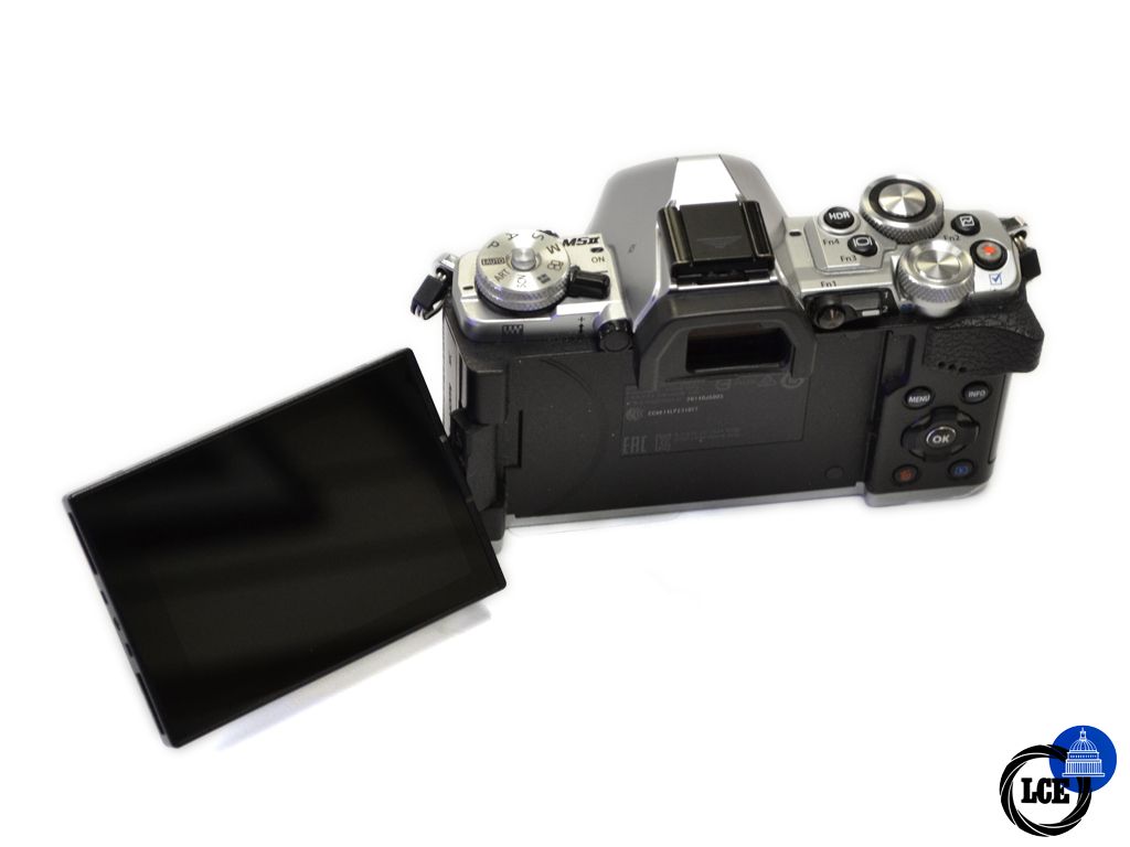 Olympus OM-D E-M5 Mk II Silver *7k Actuations*
