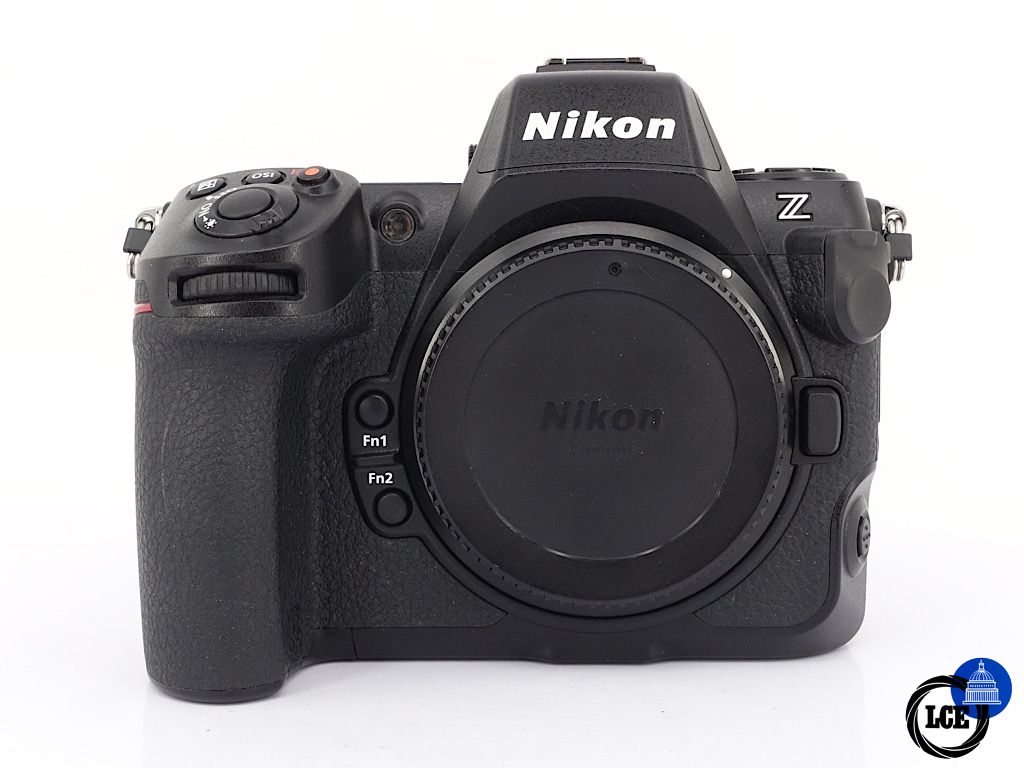 Nikon Z 8 Body-Boxed | 4* 878 shutter count.