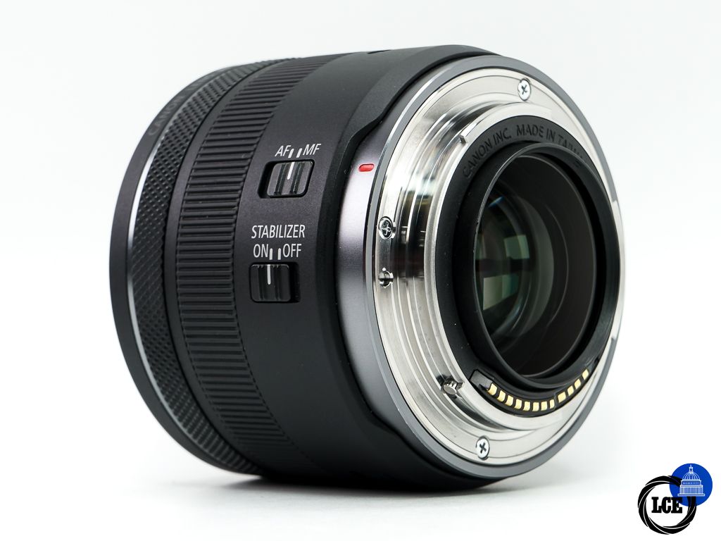 Canon RF 35mm F1.8 Macro IS STM 