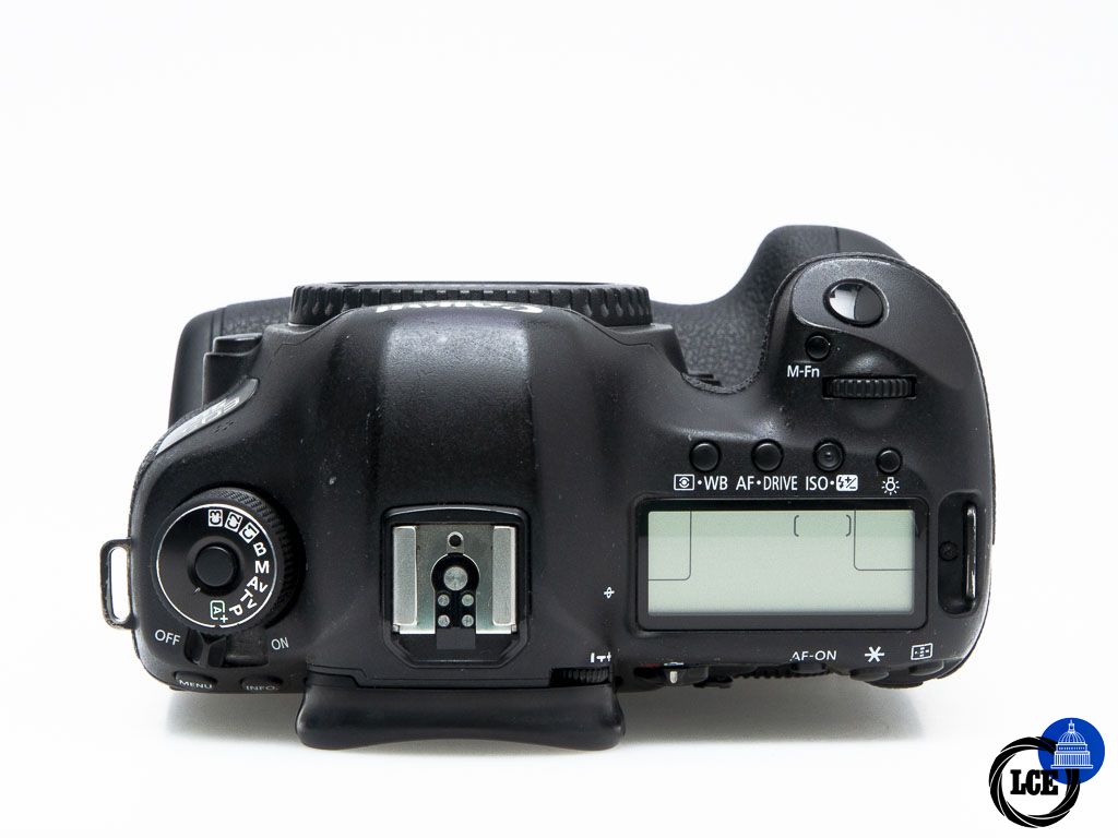 Canon EOS 5D III + BG-E11 Grip