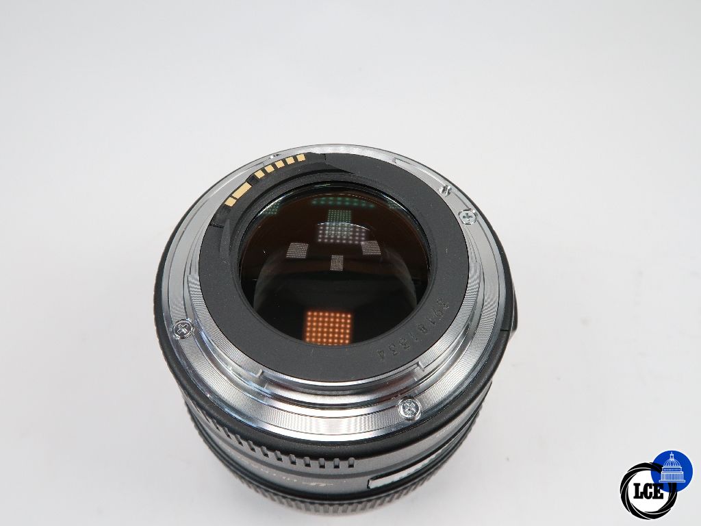 Canon EF 85mm f1.8