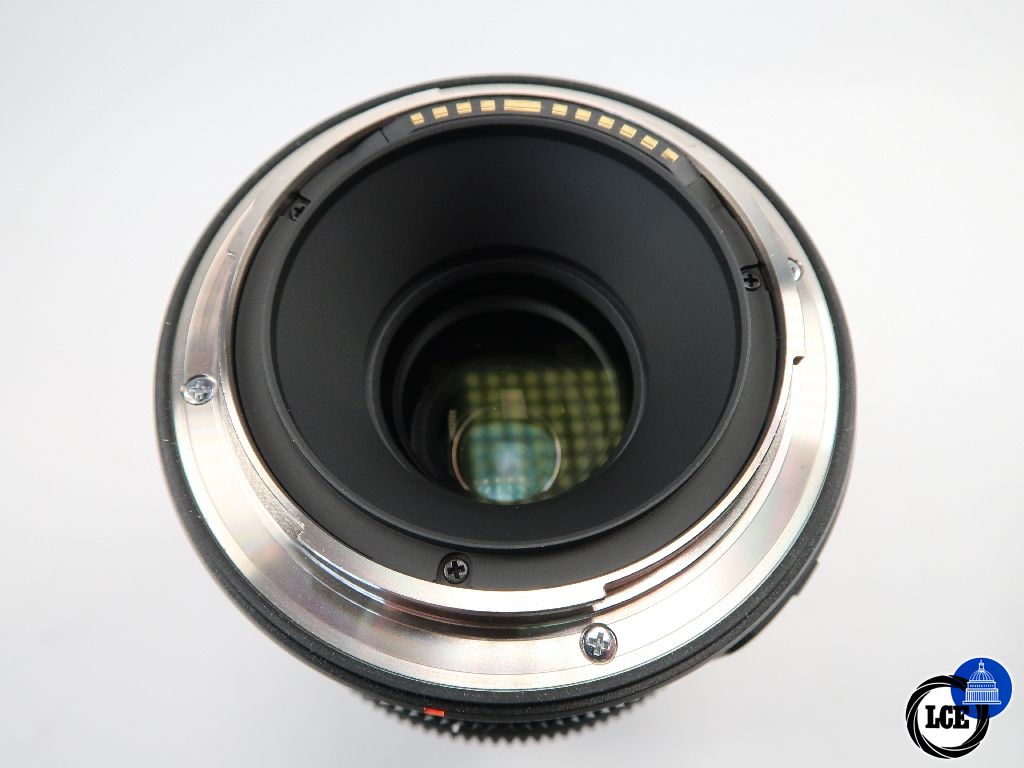 FujiFilm GF 120mm F4 OIS Macro