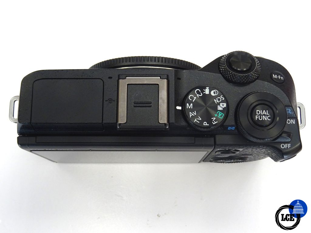 Canon M6 MkII  Body + EVF-DC2 Viewfinder
