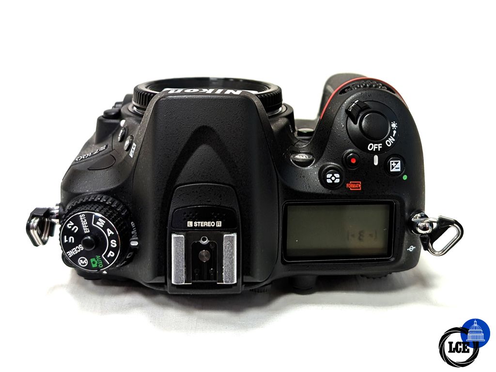 Nikon D7100 Body - Low 1.6k Shuttercount