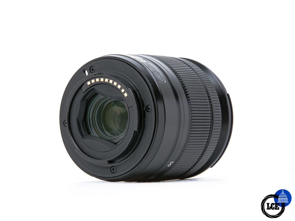 FujiFilm XC 16-50mm f3.5-5.6 OIS 