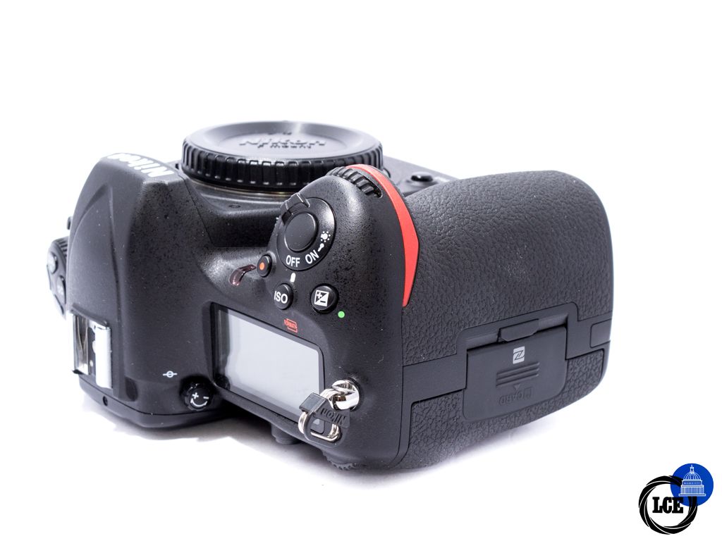Nikon D500 Body + 3LT L Bracket *Boxed*