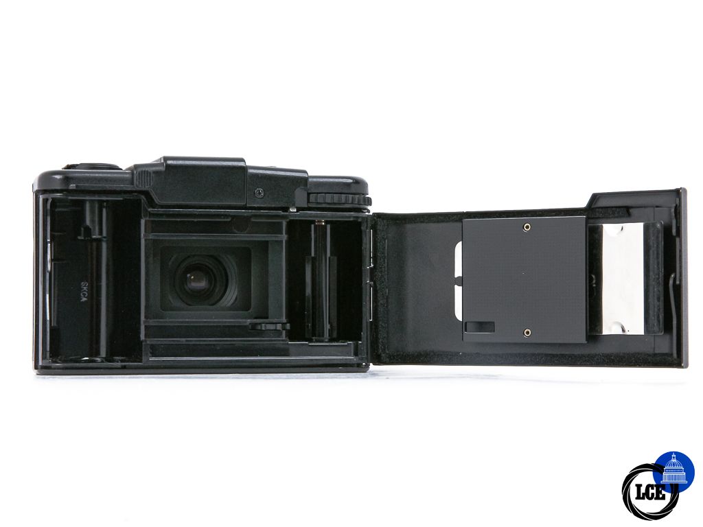 Olympus XA 2
