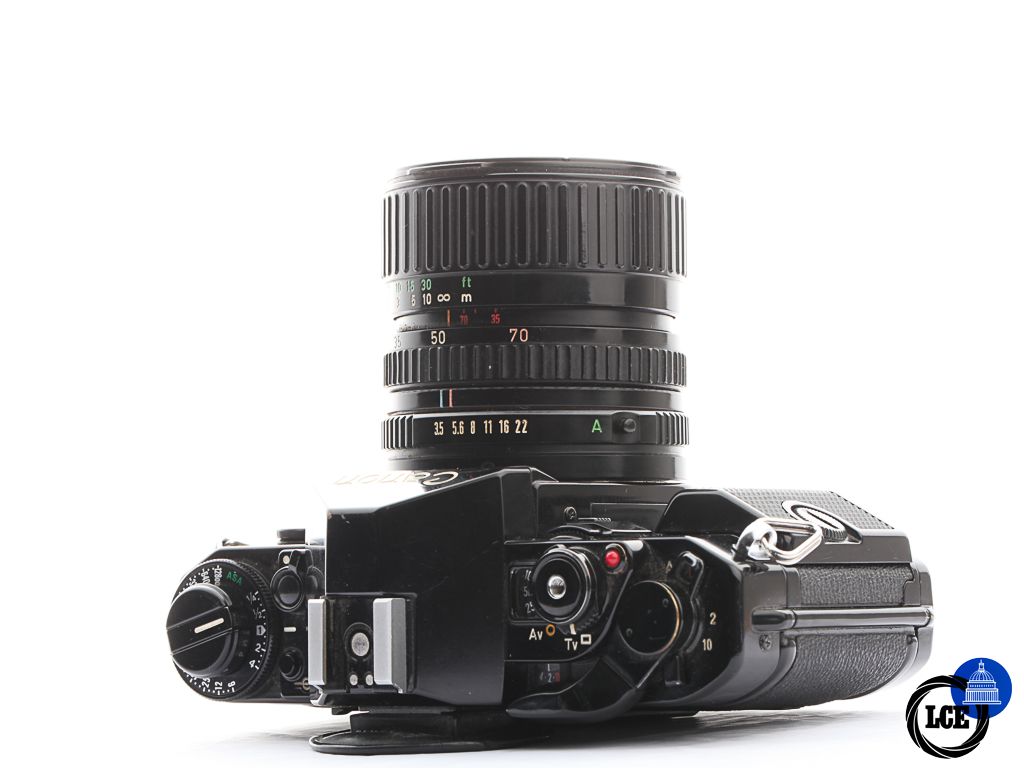 Canon A-1 + 35-70mm f/3.5-4.5 | 10114511