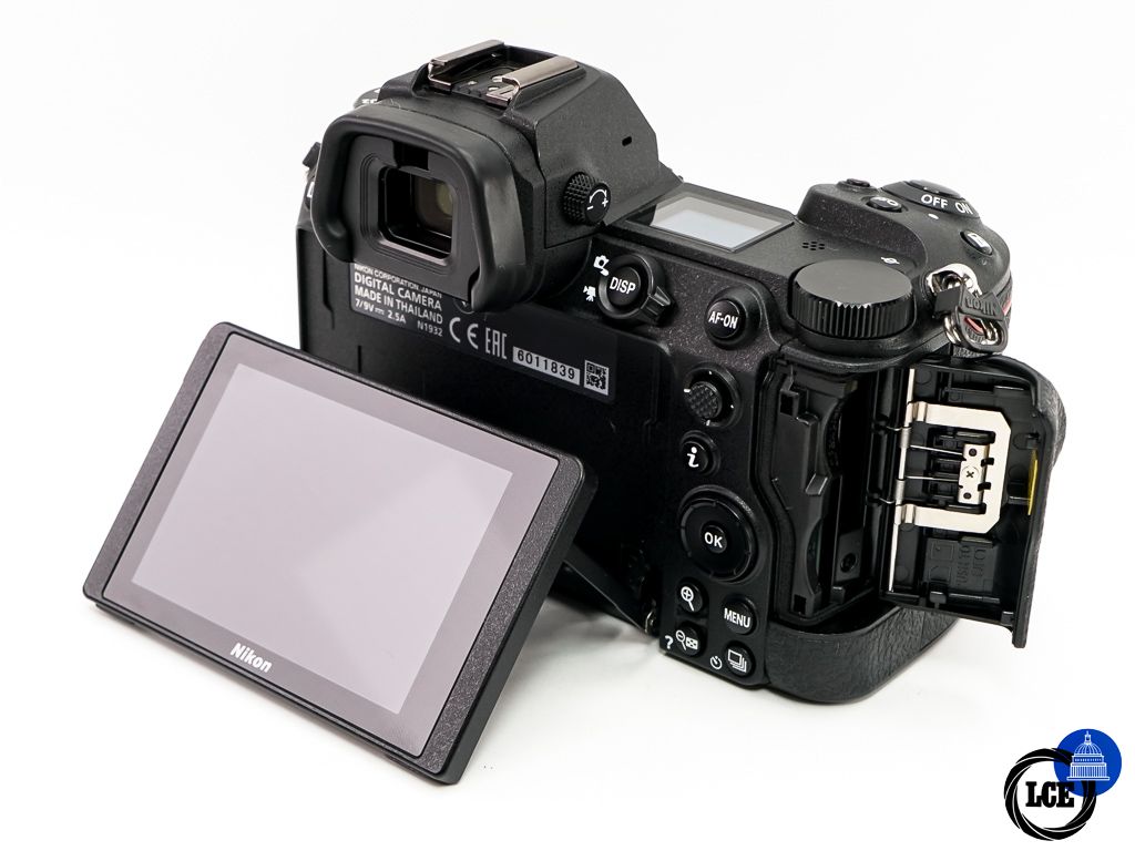 Nikon Z7 II Body * BOXED *