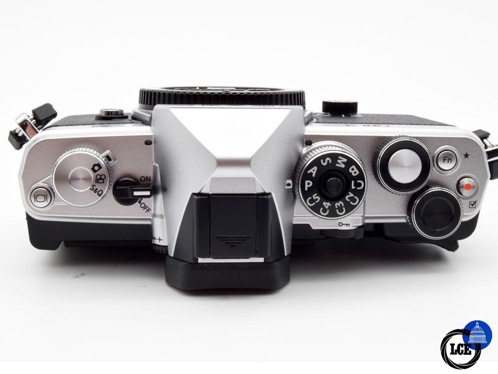 Olympus OM-3 Silver Body (1640 Shutter Actuations) 
