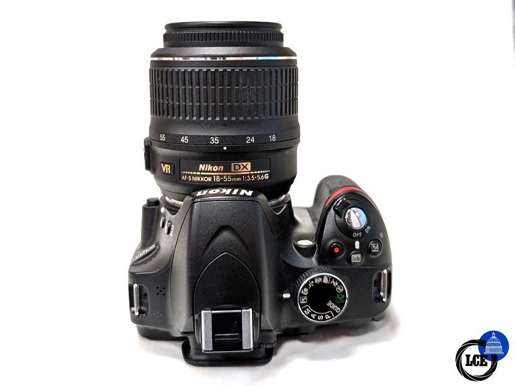 Nikon D3200 + AF-S 18-55mm VR Lens