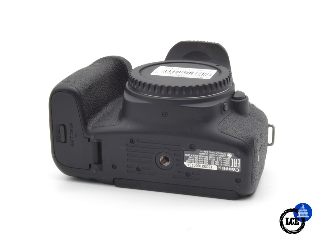 Canon EOS 77D Body (28561 Actuations)