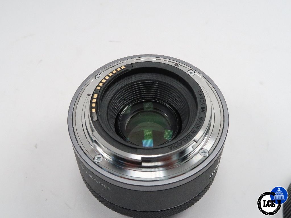 Canon RF 50mm f1.8