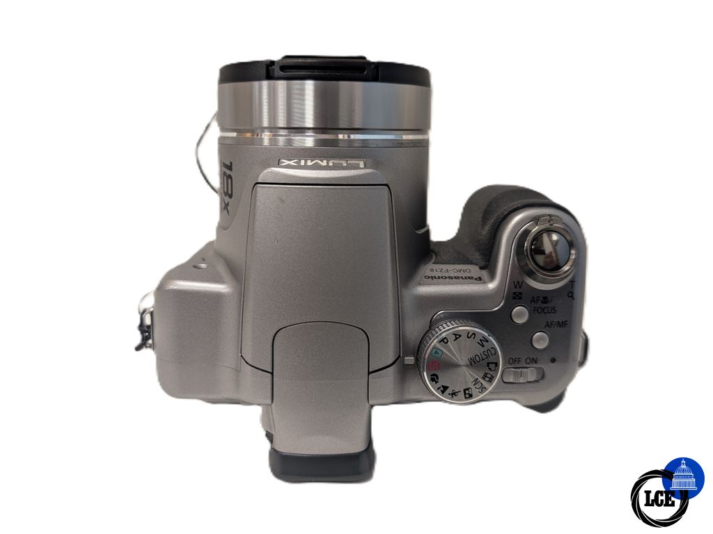 Panasonic DMC-FZ18 