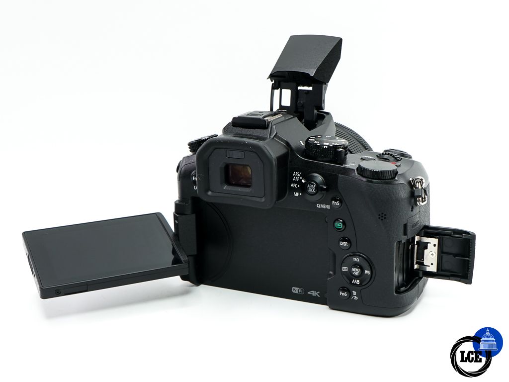 Panasonic FZ2000