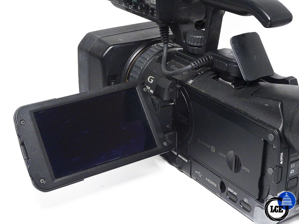 Sony HXR-NX10P + Handle