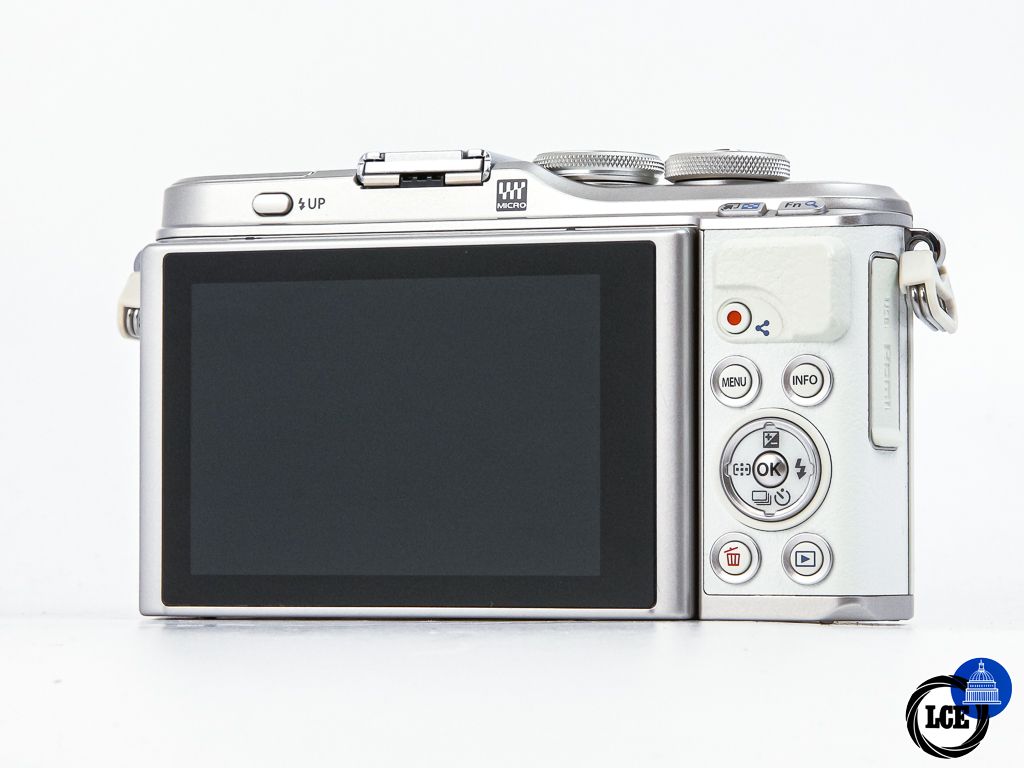 Olympus E-PL10 + 14-42mm EZ **1.5k Shutter Count**