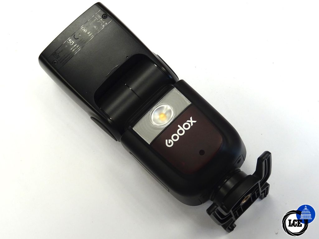 Godox V860 III Kit     Olympus/Panasonic Fit