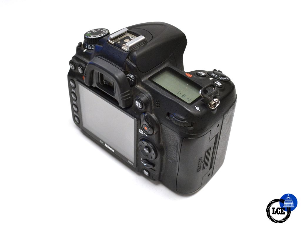 Nikon D7000 Body (Act only 2060)