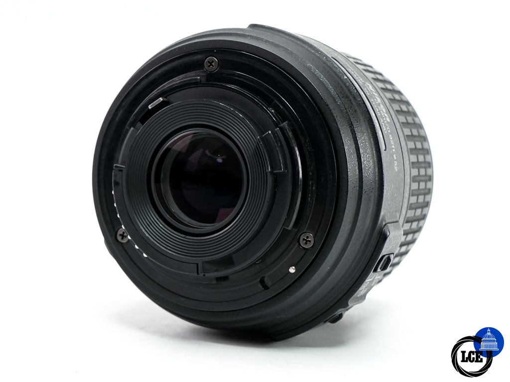 Nikon AF-S 18-55mm F3.5-5.6G VR DX