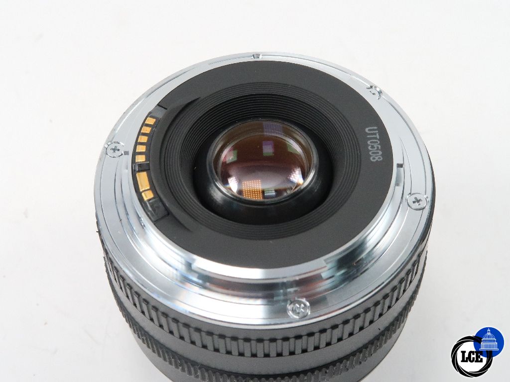 Canon EF 28mm 2.8