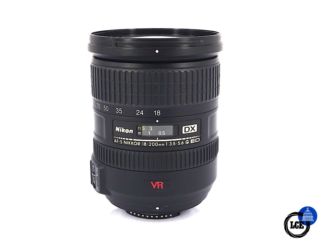 Nikon AF-S 18-200mm F3.5-5.6G ED DX VR | 4*