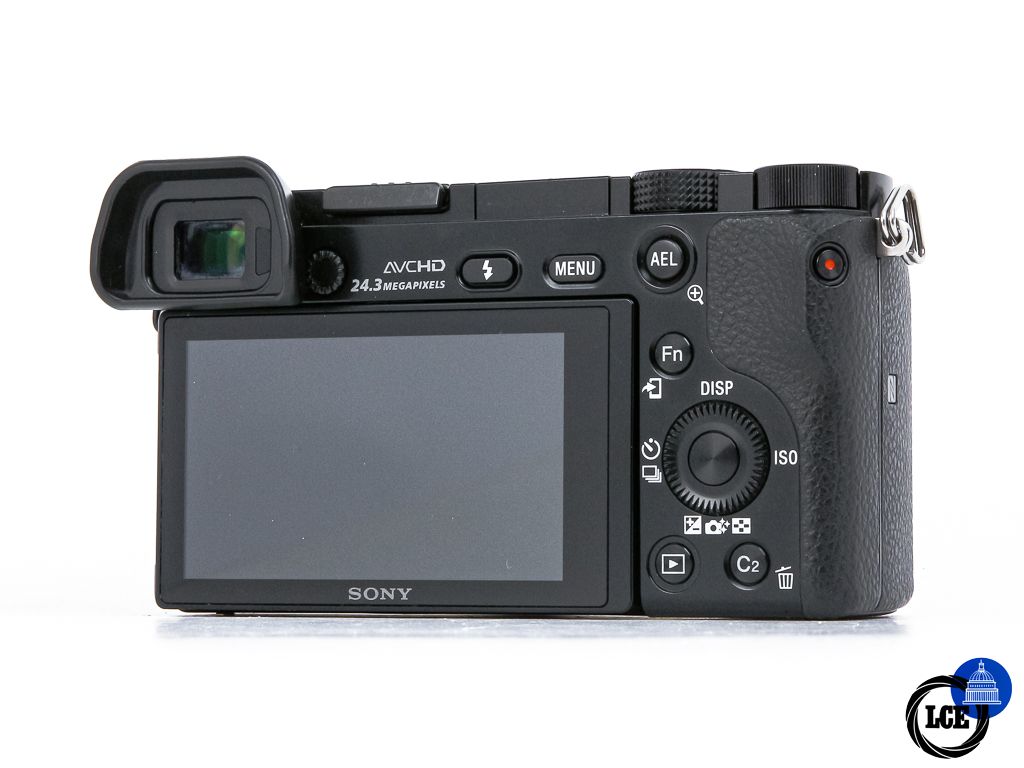 Sony Sony A6000 + 16-50mm PZ **9k Shutter Count**