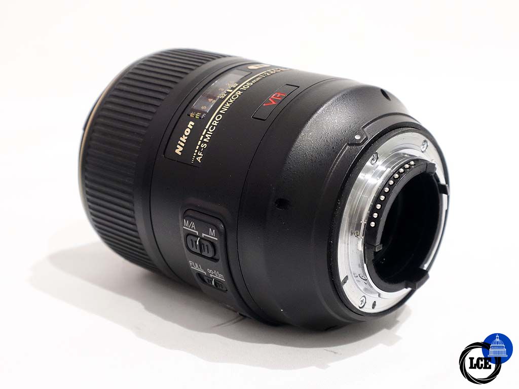 Nikon 105mm f2.8 VR