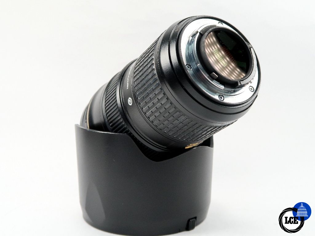 Nikon FX 24-70mm F2.8 G 