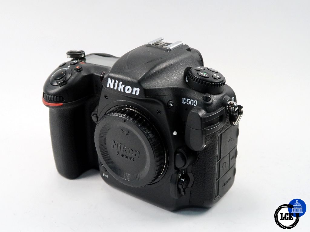 Nikon D500