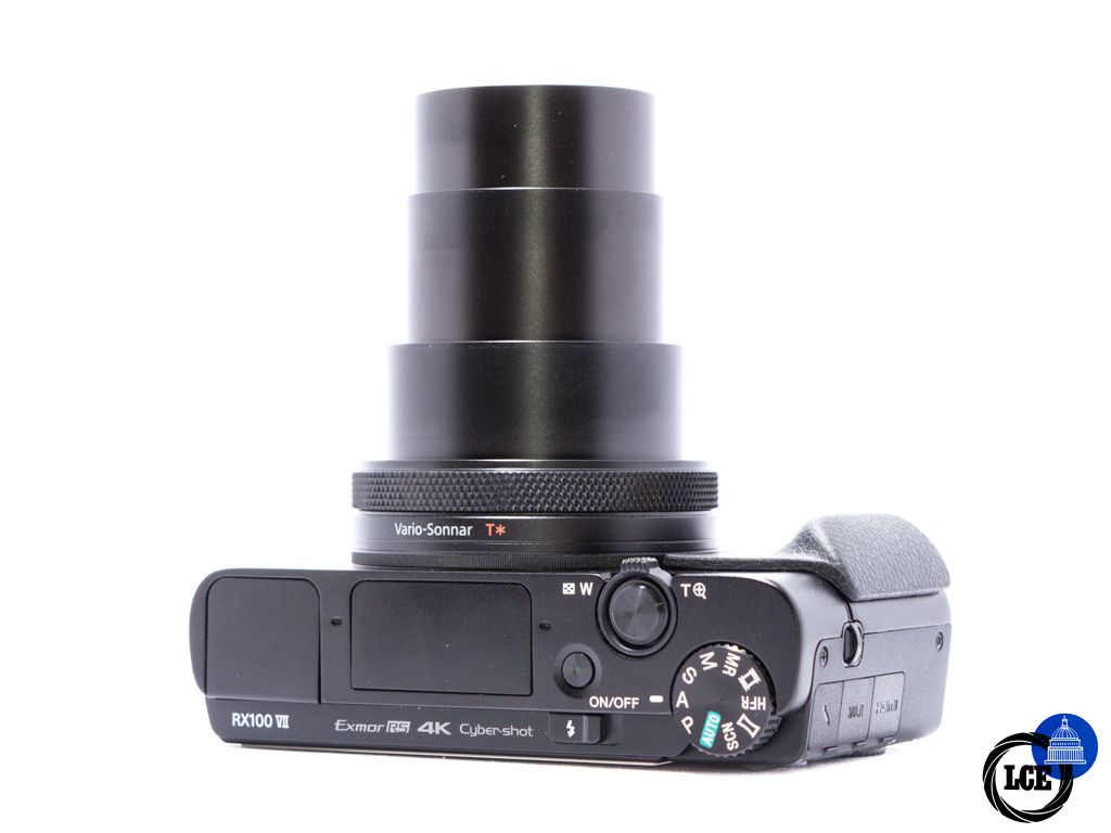 Sony Cybershot RX100M7 + AR-G2 grip *Boxed*