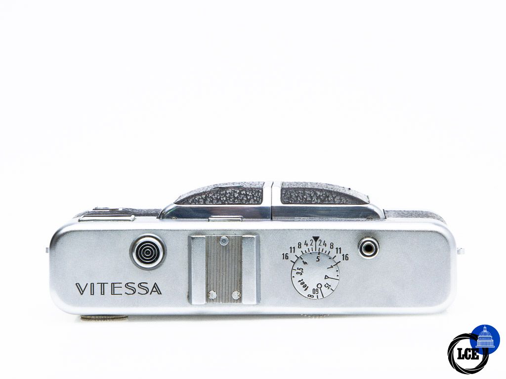 Voigtlander Vitessa + Case