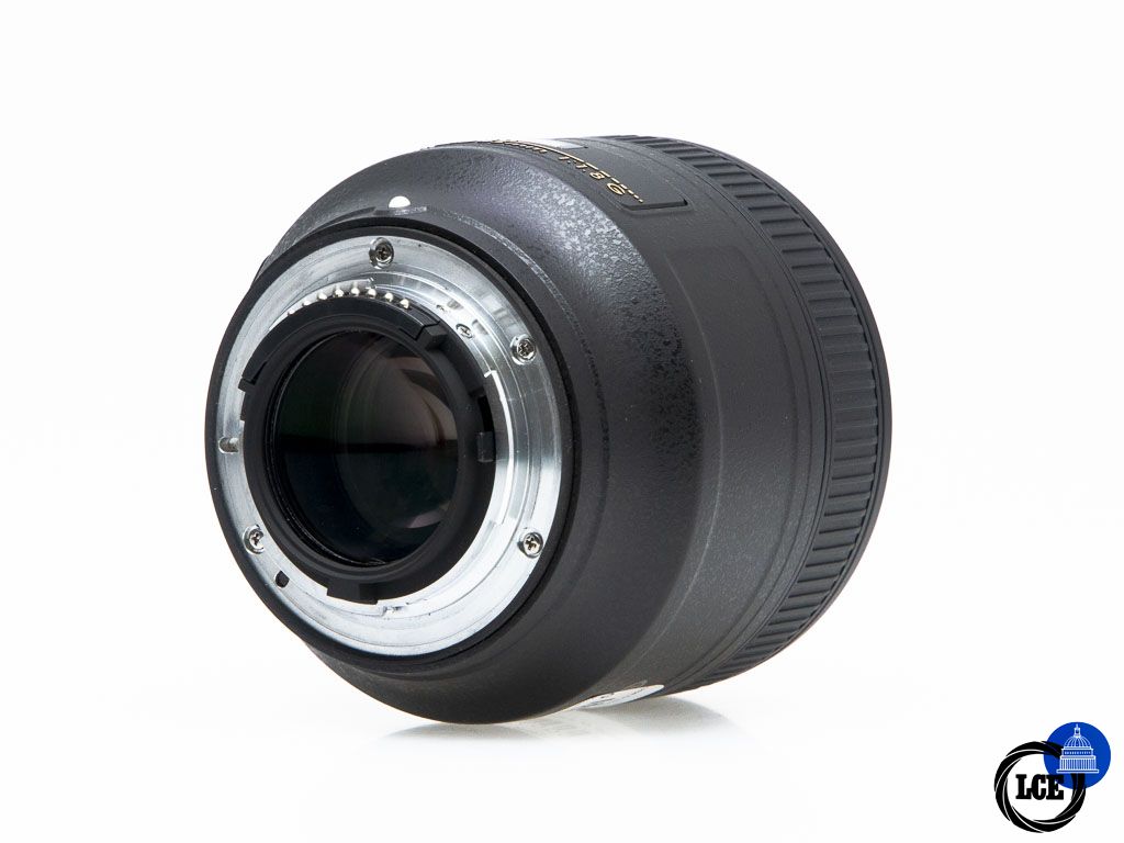 Nikon AF-S 85mm f/1.8 G 