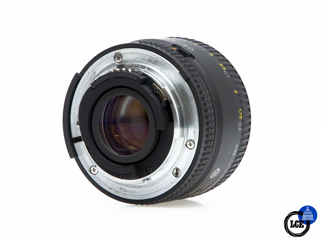 Nikon AF-D 50mm f/1.8 