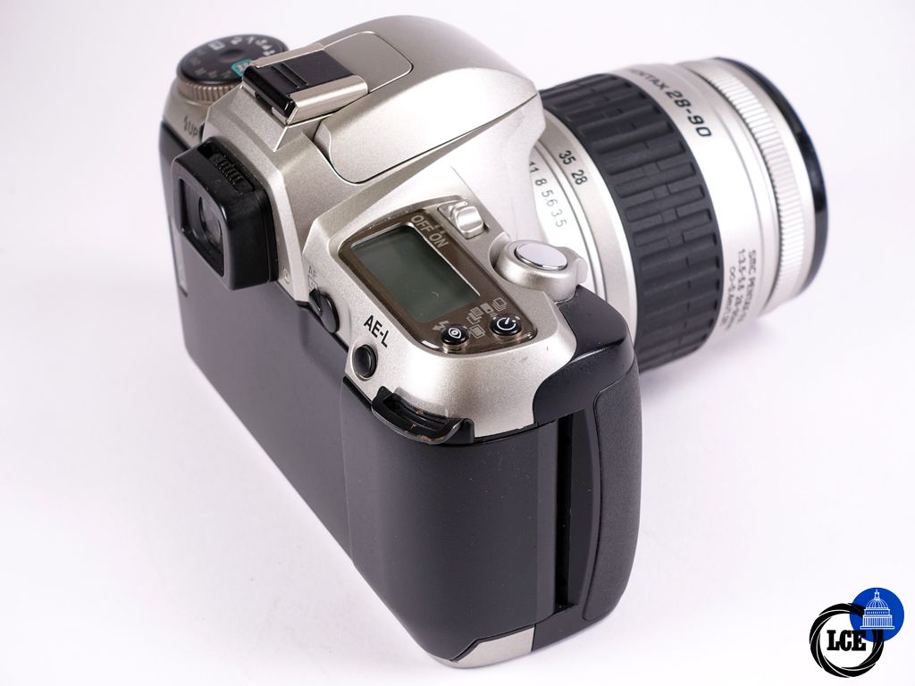 Pentax MZ6 with 28-80mm f/3.5-5.6 Zoom Lens