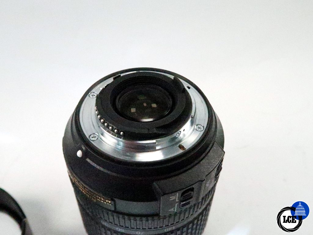 Nikon DX 18-140mm f3.5-5.6 VR