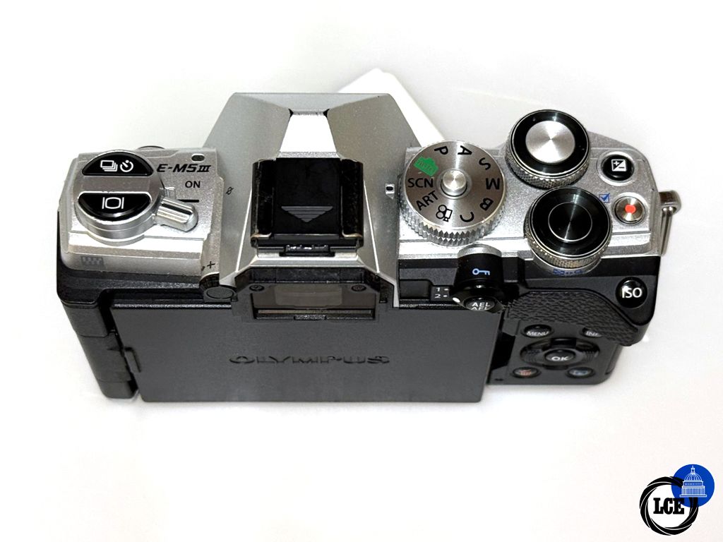 Olympus OM-D M5 III 