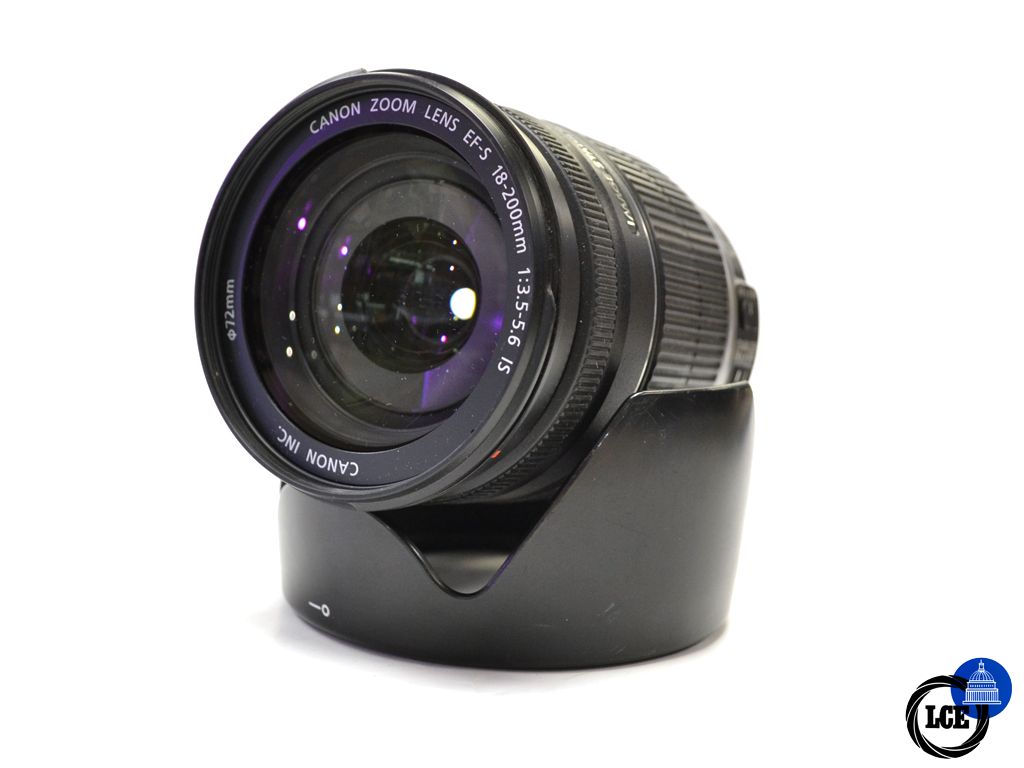Canon EF-S 18-200mm F3.5-5.6 IS