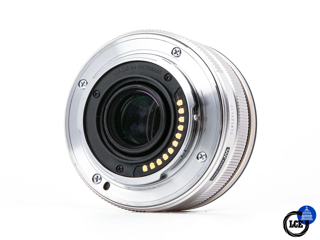 Olympus M.Zuiko 17mm f1.8 