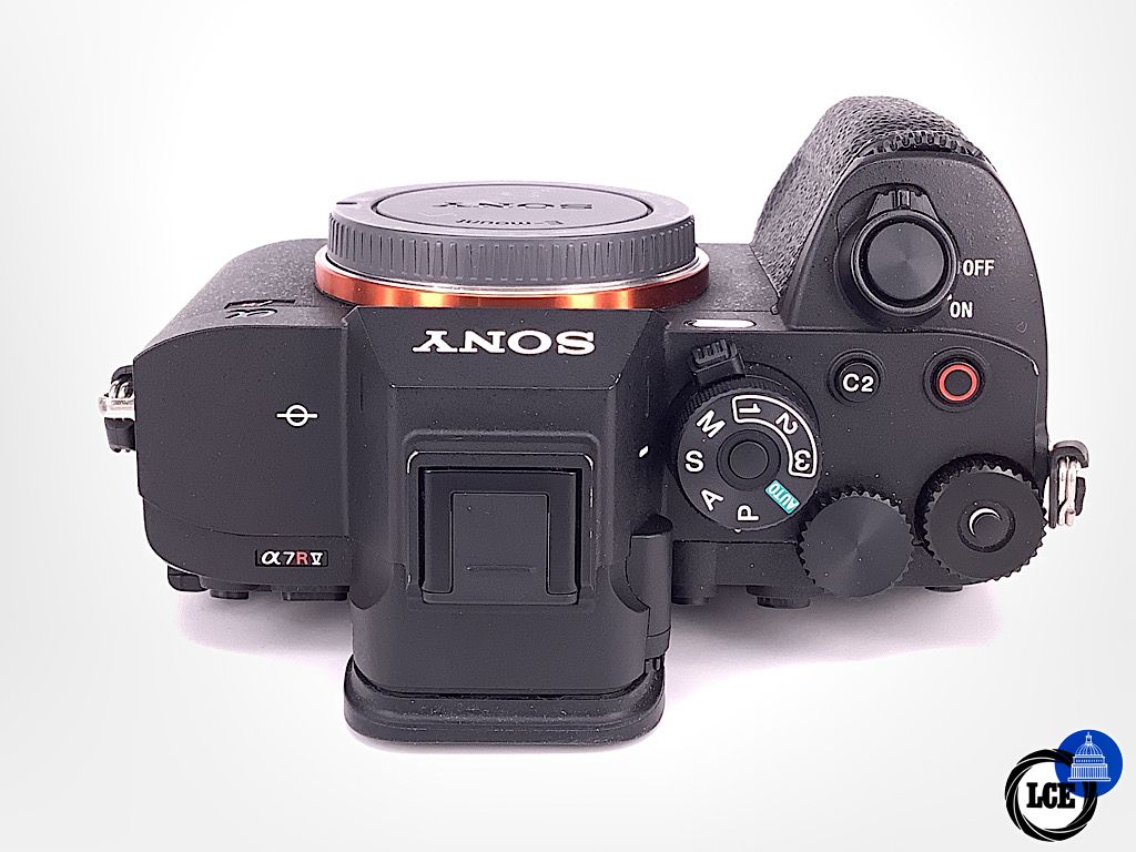 Sony A7R v body ( shutter count 9.4k )