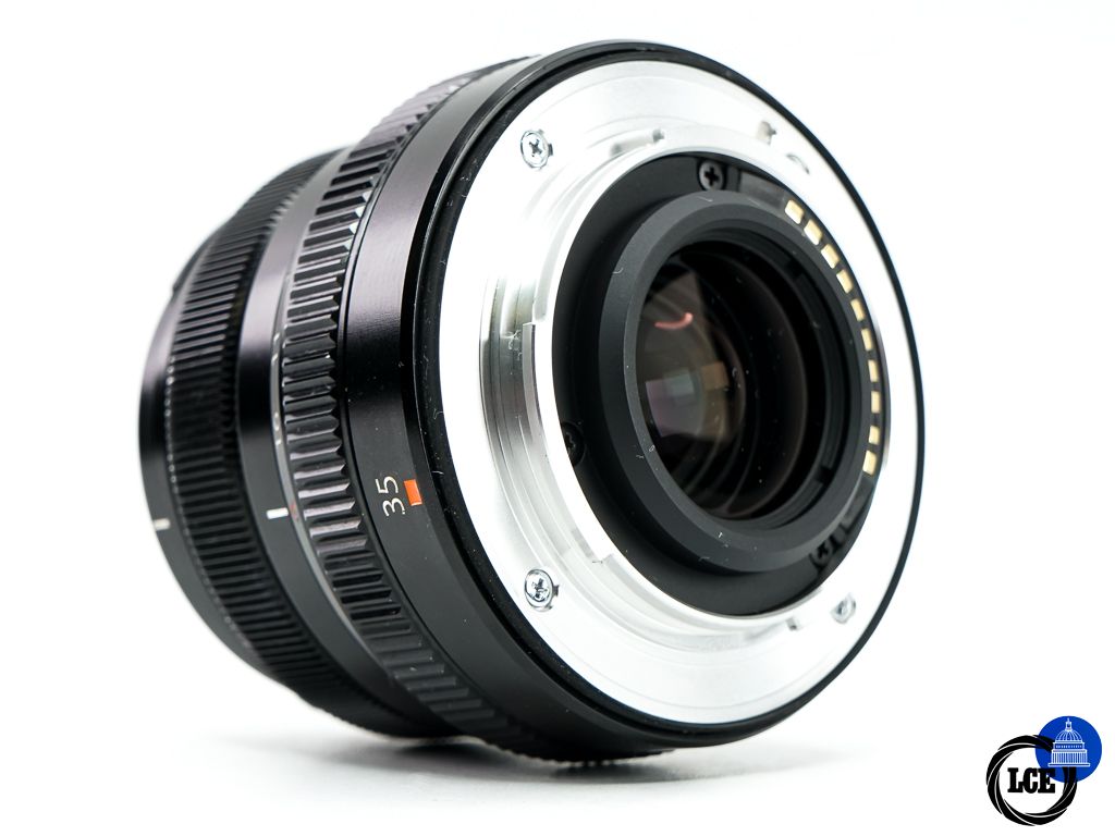 FujiFilm XF 35mm F2 R WR 