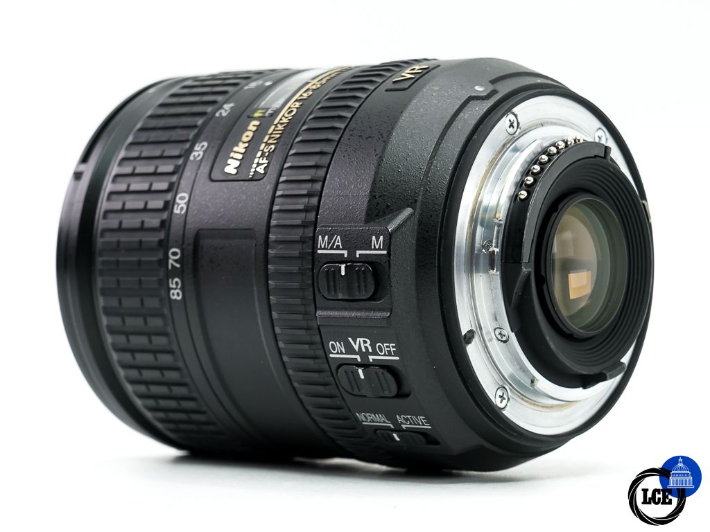 Nikon AF-S 16-85mm f3.5-5.6 G ED VR