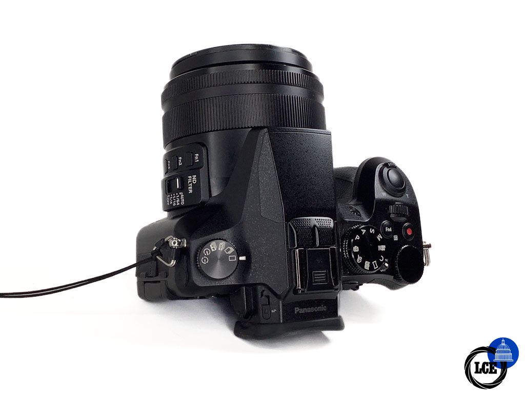 Panasonic FZ2000