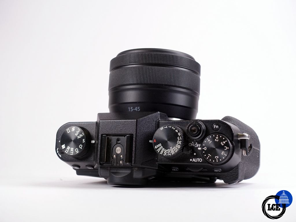 FujiFilm X-T30 II + 15-45mm OIS PZ