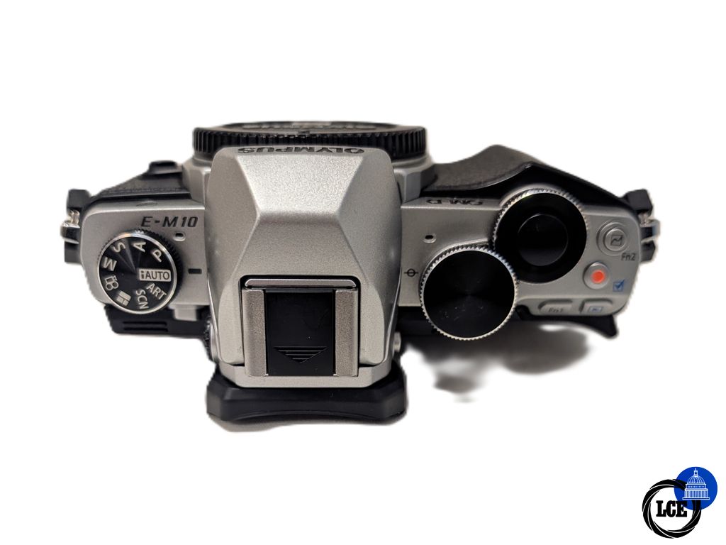 Olympus OM-D E-M10 Body - 1150 Shutter Count 