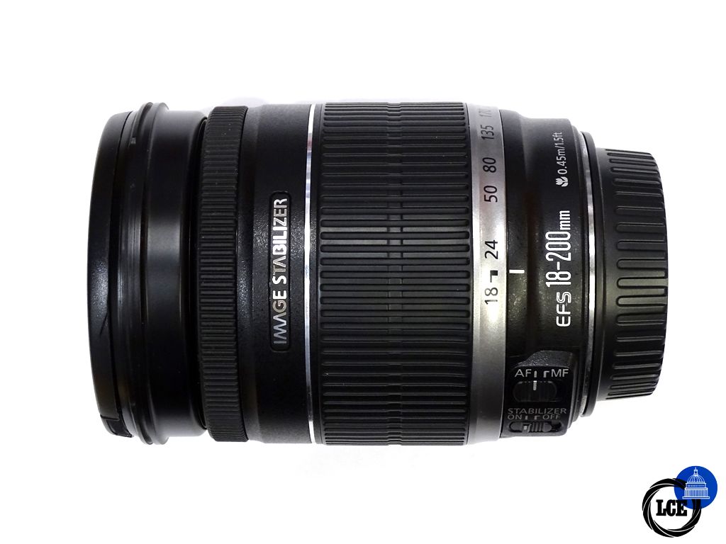 Canon EF-S 18-200mm IS