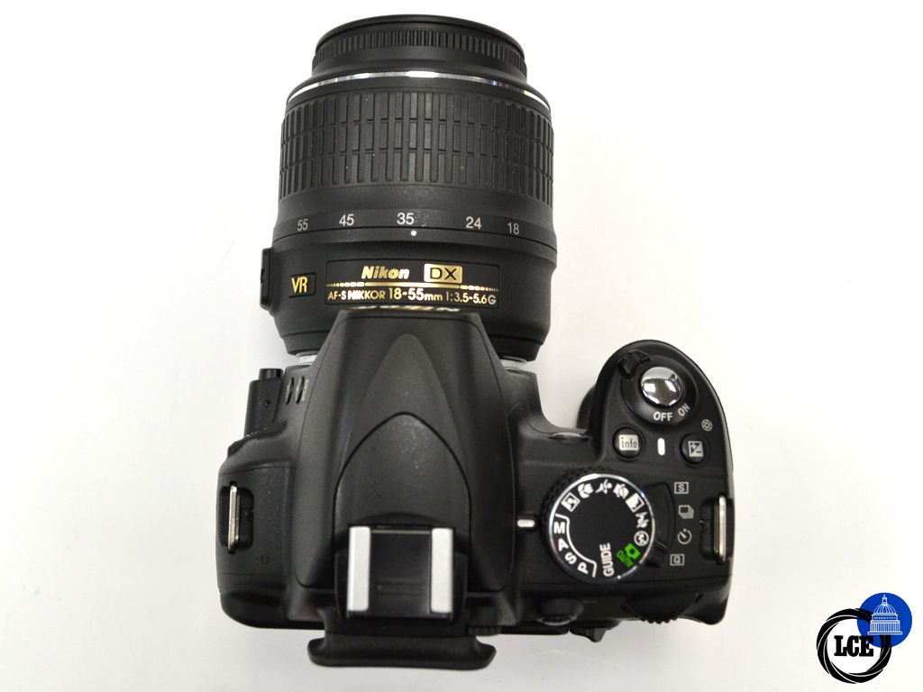 Nikon D3100 +18-55mm F3.5-5.6 VR