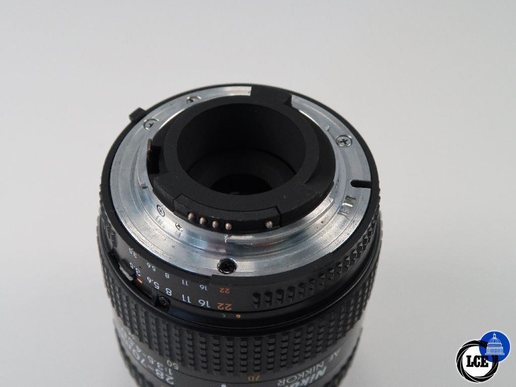 Nikon FX 28-70mm f3.5-4.5 AFD